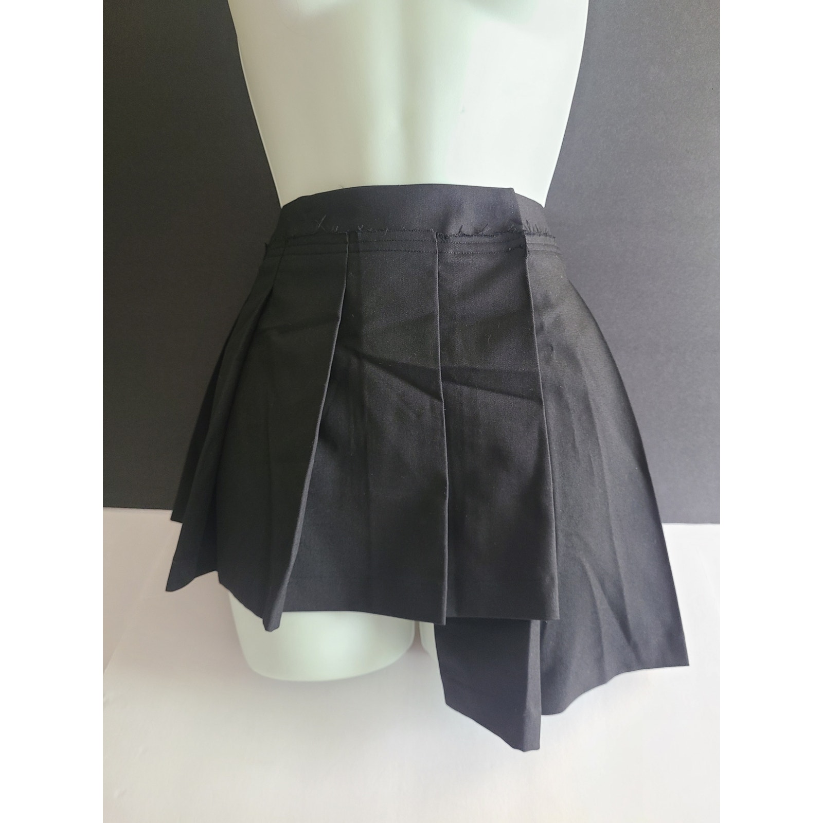 Monki Asymmetrical Pleated Mini Skirt Nwt Size 4 — image 3 of 8